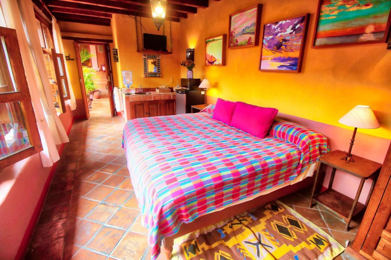 Hotel Casa Encantada Пацкуаро Экстерьер фото