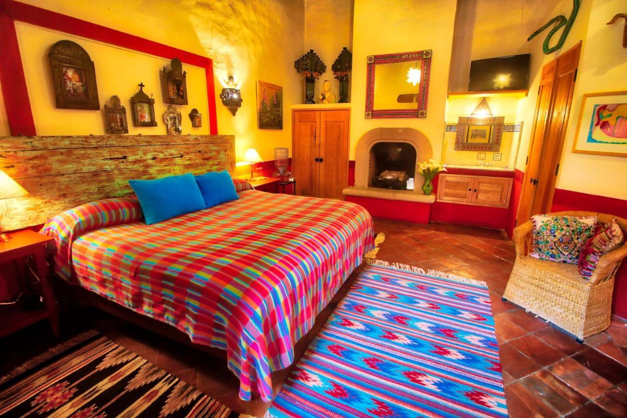 Hotel Casa Encantada Пацкуаро Экстерьер фото