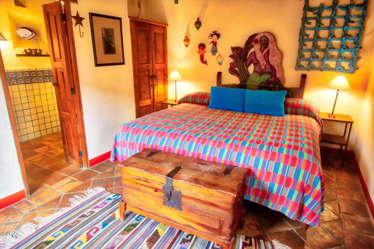 Hotel Casa Encantada Пацкуаро Экстерьер фото