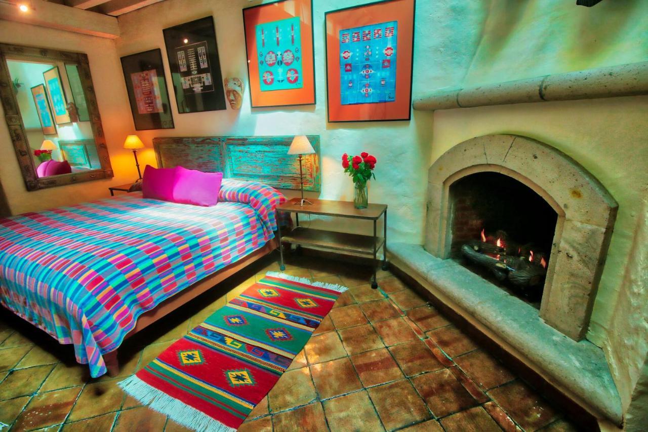 Hotel Casa Encantada Пацкуаро Экстерьер фото