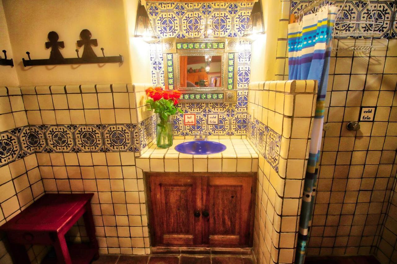 Hotel Casa Encantada Пацкуаро Экстерьер фото