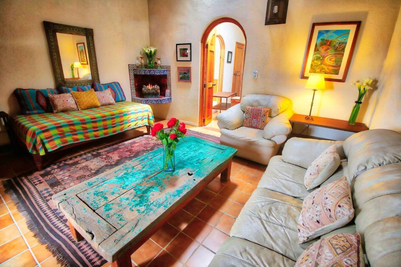 Hotel Casa Encantada Пацкуаро Экстерьер фото
