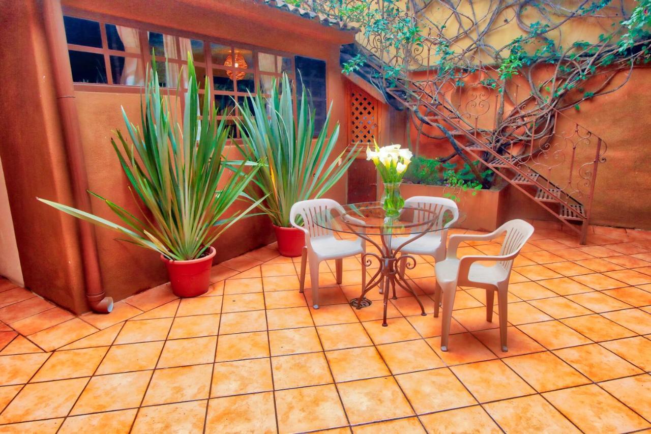Hotel Casa Encantada Пацкуаро Экстерьер фото